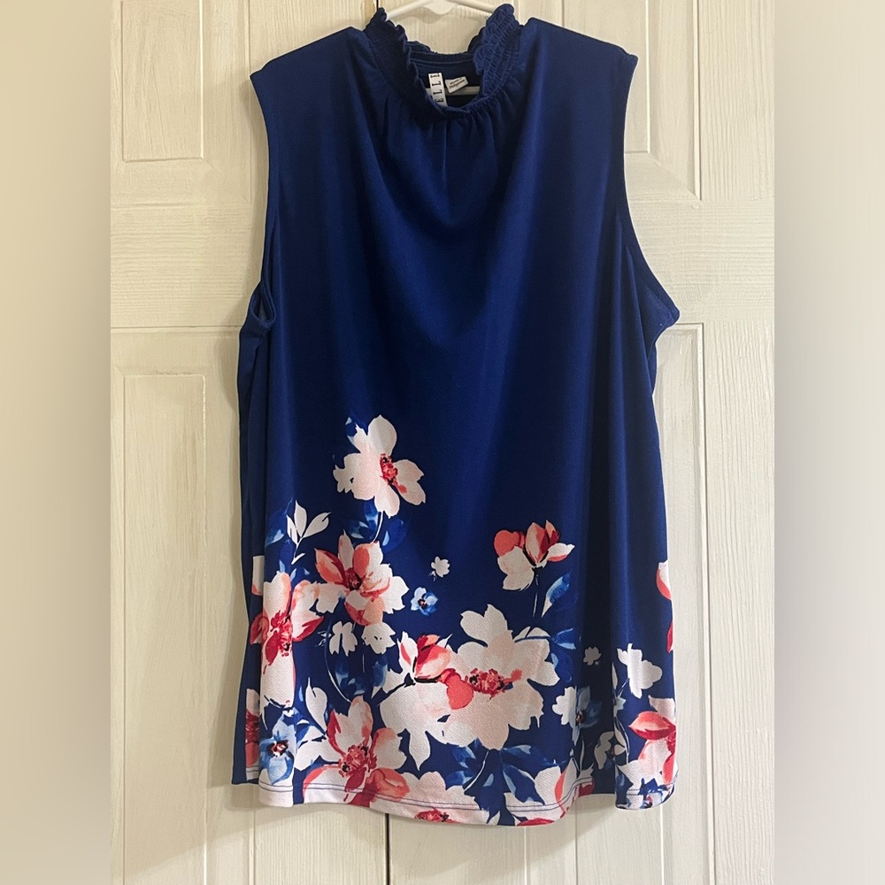 Elle women's sleeveless ruched mock neck blue stretch top X-Small floral print